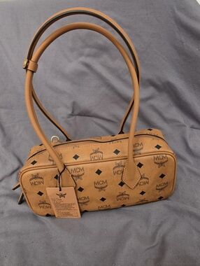 NWOT AUTHENTIC International MCM Cognac Logo Visetos Barrel Shoulder Bag